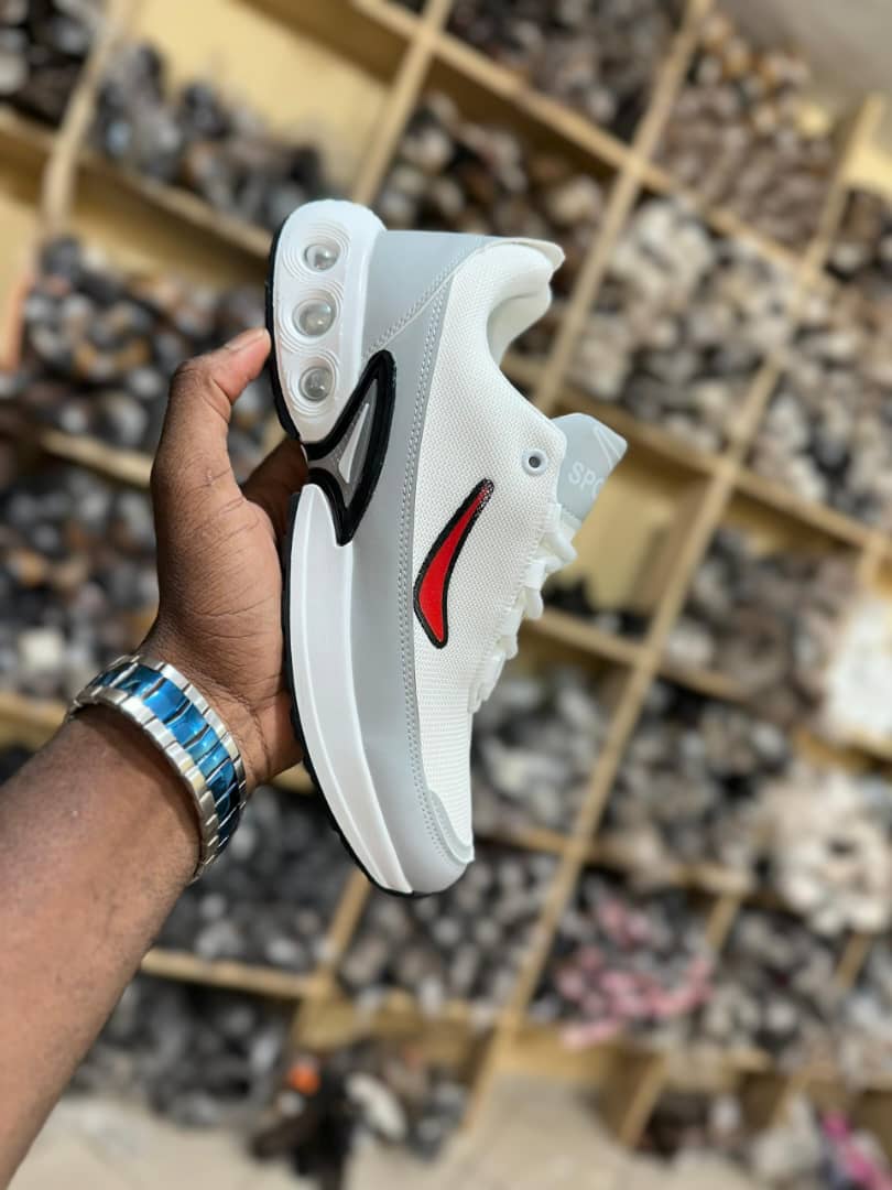 👟🔥 NOUVEL ARRIVAGE – CHAUSSURES AIR MAX