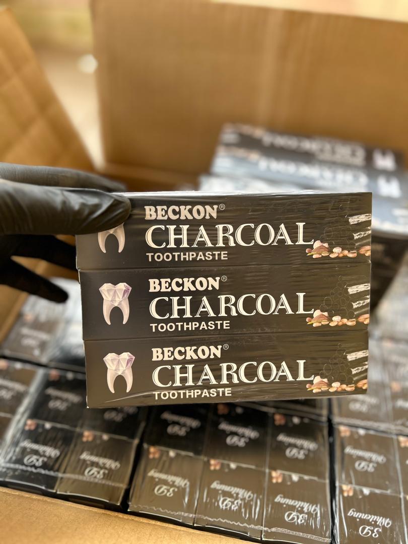 Dentifrice au Charbon Actif BECKON – Blancheur Intense