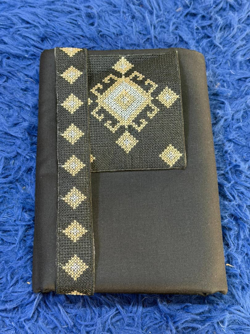 Nouvel arrivage de tissus brodés sans écriture ✨